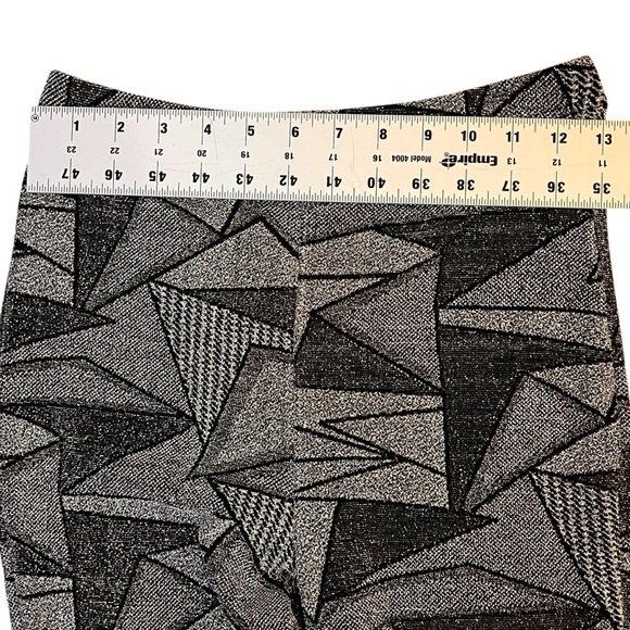 Silver Black High Waist Metallic Shimmer Leggings - Picture 5 of 7